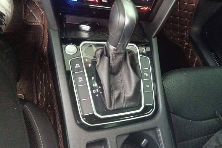 Used Volkswagen FAW-Volkswagen CC 2023 380TSI Striking Edition