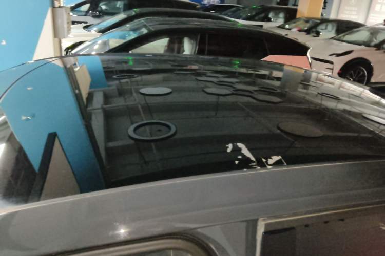 Used Volkswagen ID.UNYX 2024 Pro Long-Range Version Roof