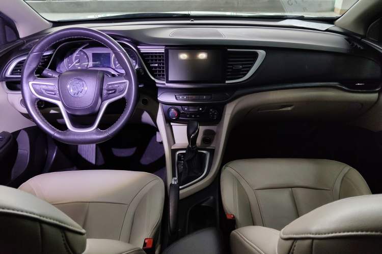 Used Buick GT 2018 15T Dual-Clutch Elite Model China V Standard
