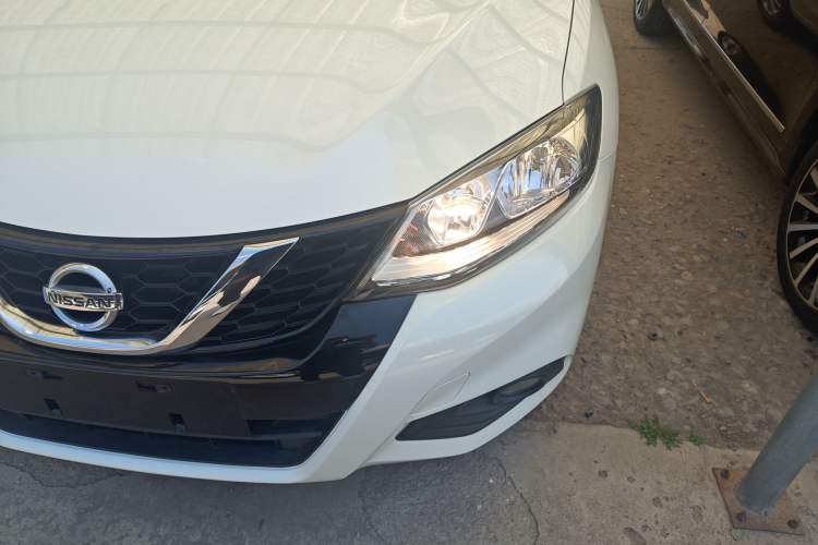 Used Nissan Tiida 2016 1.6L CVT Cool Dynamic Edition Left Front Headlight