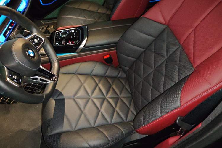 Used BMW 7 Series 2023 735Li M Sport Package
