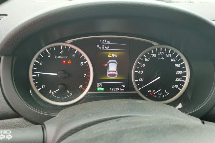 Used Nissan Tiida 2019 1.6L CVT Smart Enjoyment Version China VI Standard
