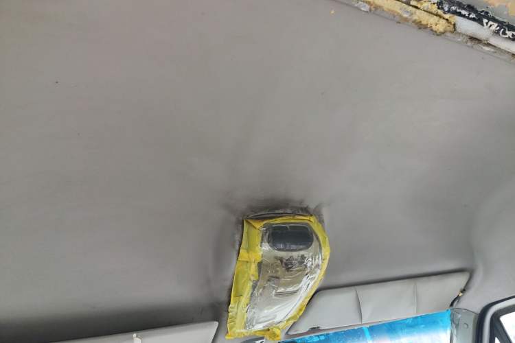 Used Iveco Power Daily 2017 2.5T Classic A32 Mid-Roof 6-7 Seater Bus 47Z5
