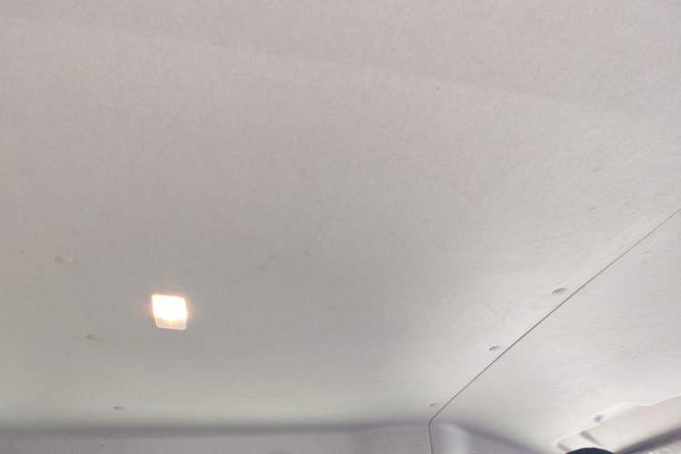 Used JMC Fushun 2022 2.0T Manual Multi-Function Passenger Vehicle Short Wheelbase Low Roof 6-Seater