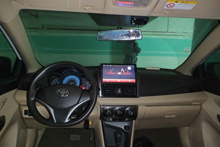 Used Toyota YARiS L Zhi Xuan 2014 1.5G Automatic Xuan Dong Edition Headliner