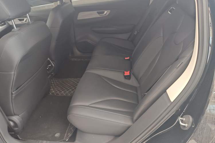 Used Hongqi E-QM5 2024 560km PLUS Left Rear Seat