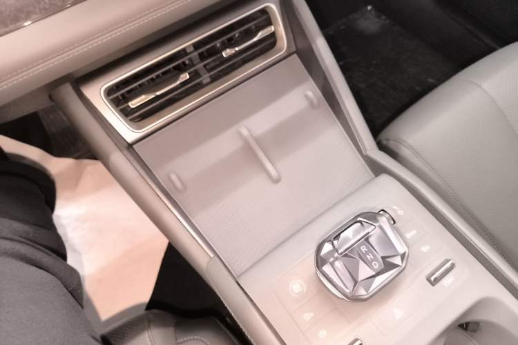 Used BYD Qin L 2024 DM-i 120KM Leading Model