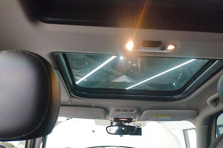 Used MINI Clubman 2016 Revised Version 1.5T COOPER Connoisseur Edition