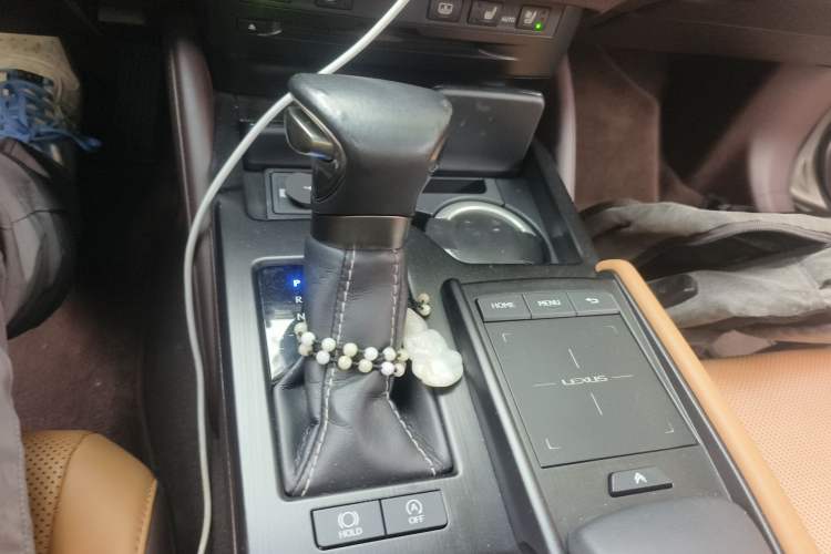 Used Lexus ES 2018 200 Luxury Edition China V Standard Gear Lever