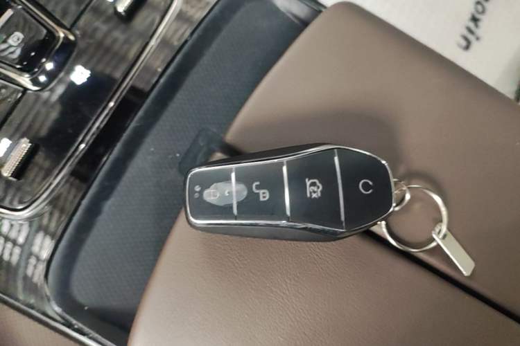 Used BYD Han 2023 EV Champion Edition 605KM Front-Drive Premium Model