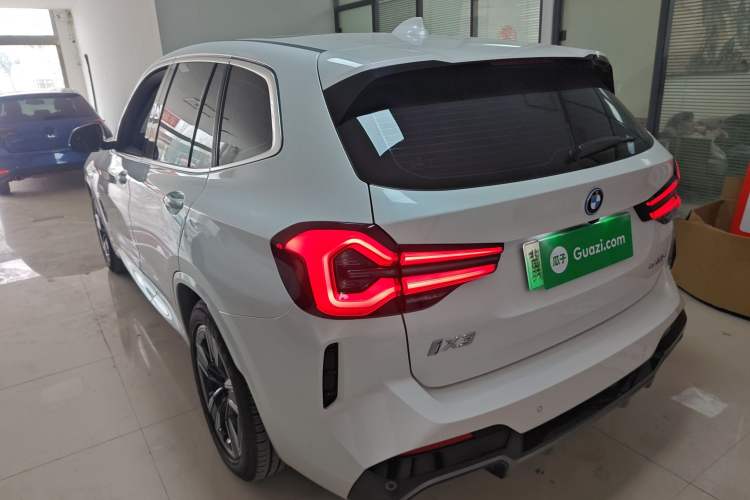 Used BMW iX3 2022 Updated Leading Version
