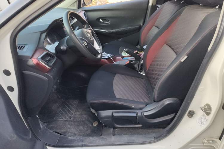 Used Nissan Lannia 2020 1.6L CVT Cool Edition Left Front Seat