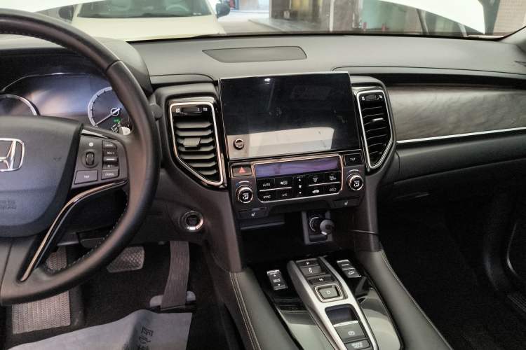 Used Honda UR-V 2020 370TURBO Two-Wheel Drive Luxury Edition
