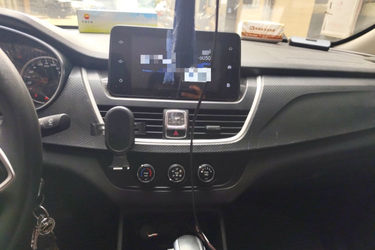 Used Baojun 730 2019 1.5T CVT Fashion Model 7 Seats China V Emission Standard