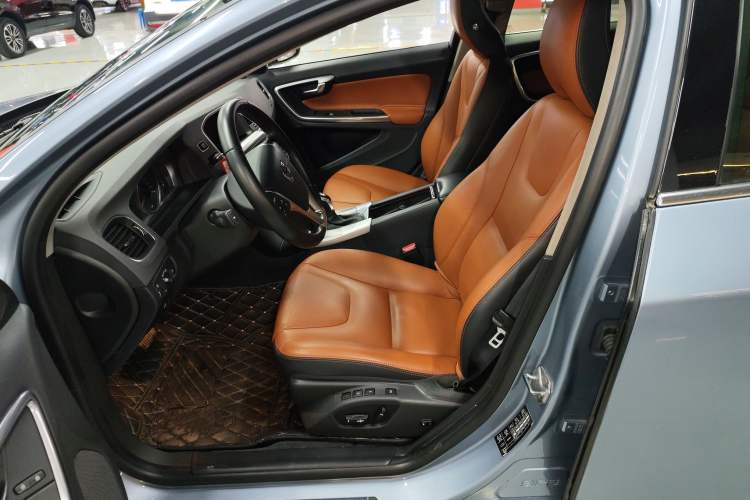 Used Volvo S60 2018 S60L T3 Smart Progress Edition