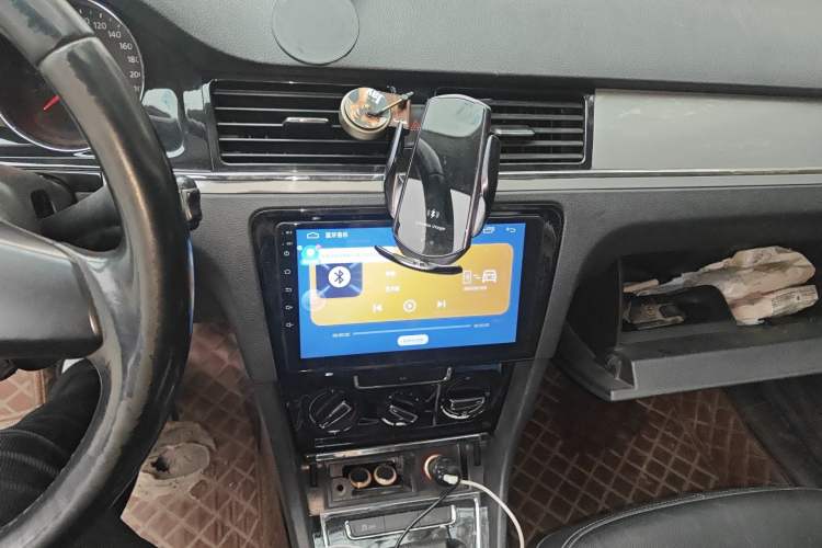 Used Volkswagen Bora 2013 1.6L Manual Comfort Model
