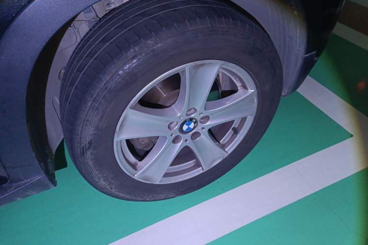 Used BMW X5 2011 xDrive35i Leading Model
