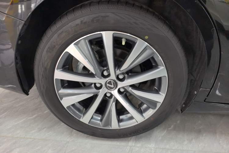 Used Lexus ES 2018 200 Excellence Edition China V Standard