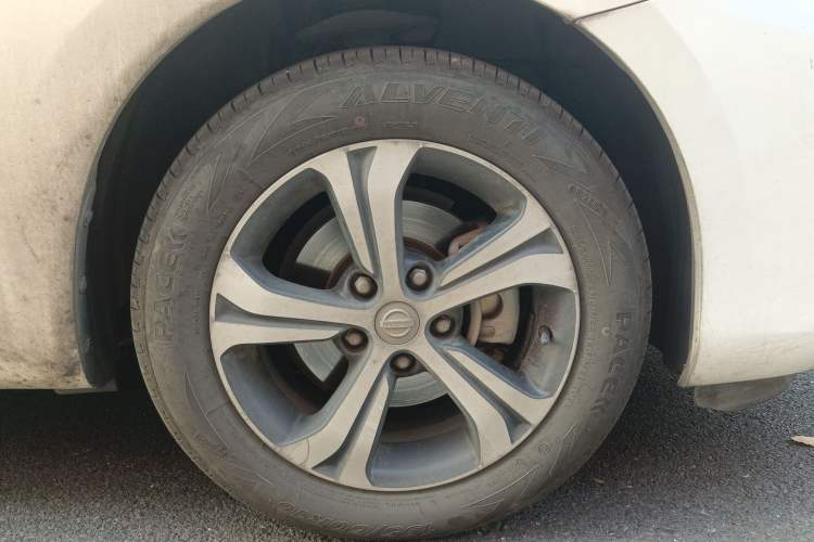 Used Nissan Tiida 2019 1.6L CVT Smart Drive Version China VI Standard