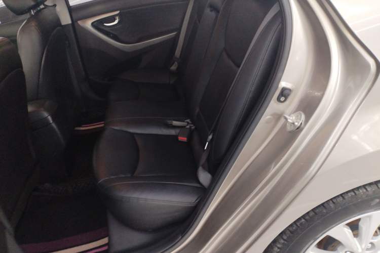 Used Hyundai Elantra (5th Generation / Langdong) 2016 1.6L Automatic Prestige Model Left Rear Seat