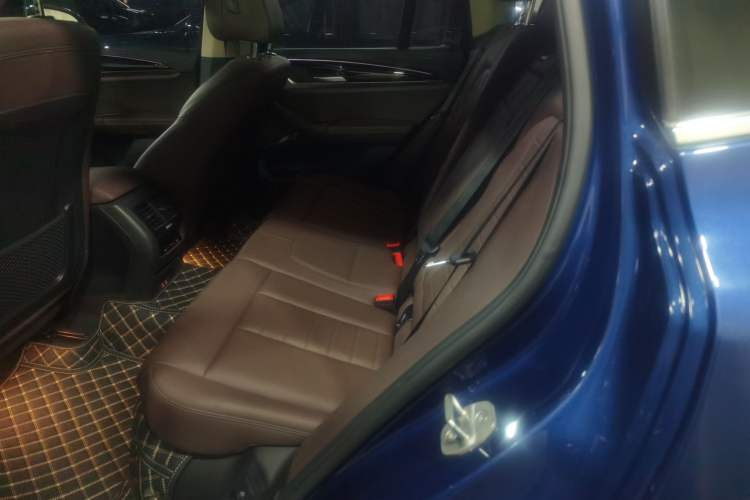 Used BMW iX3 2021 Leading Model
