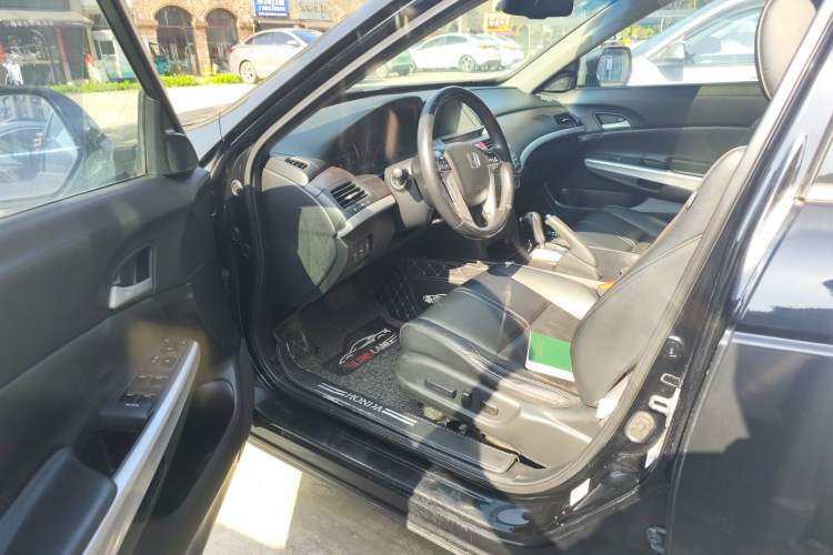 Used Honda Crosstour 2012 2.4L Prestige Edition