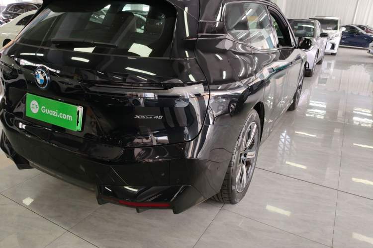 Used BMW iX 2023 xDrive40
