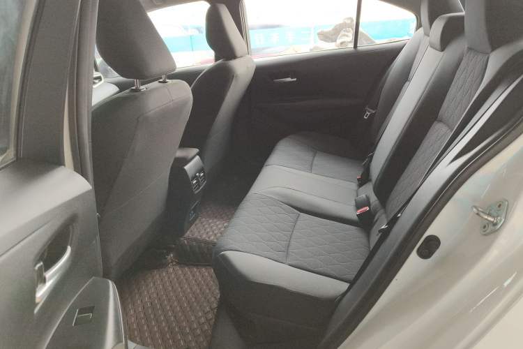 Used Toyota Corolla 2023 1.8L Smart Electric Hybrid Dual-Motor Elite Edition
