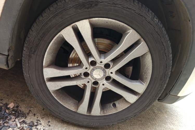 Used Mercedes-Benz GLA 2016 GLA 200 Sport Edition Right Front Wheel Hub