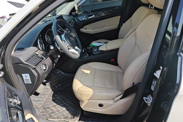 Used Mercedes-Benz GLE Coupe 2018 GLE 400 4MATIC Coupe SUV