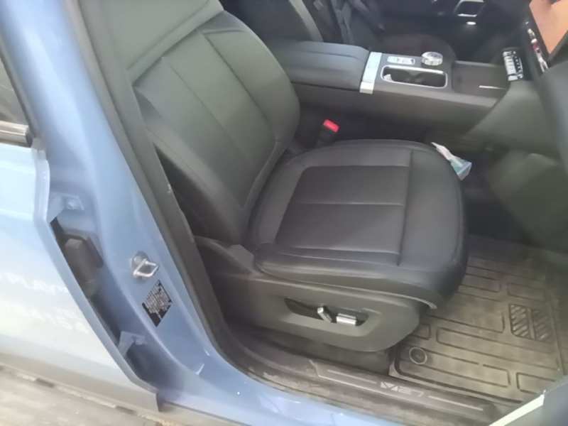 Used iCAR V27 2026 Model 210KM Two-Wheel Drive Falcon 500 — 24