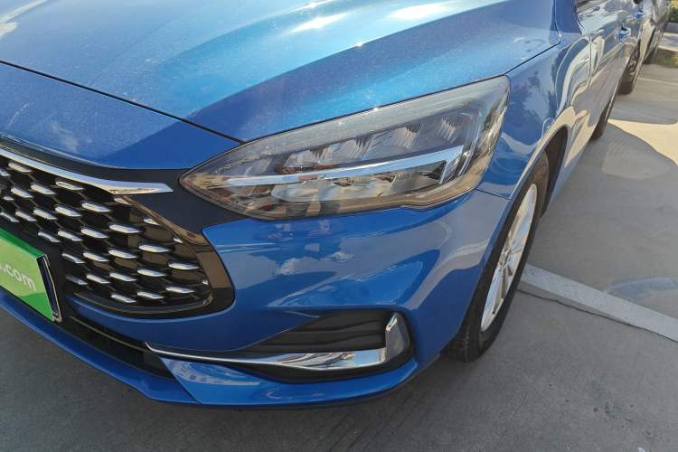 Used Ford Focus 2021 Sedan EcoBoost 180 Automatic Trendy Model
