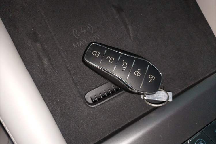 Used BYD Xia 2025 DM-i 1.5T 180km Beyond Edition