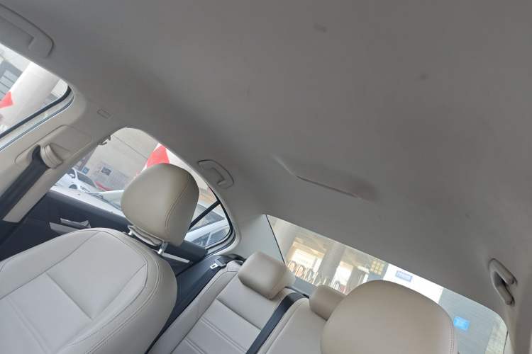 Used Volkswagen Bora 2019 Revised Version 1.5L Automatic Fashionable Style China VI Headliner