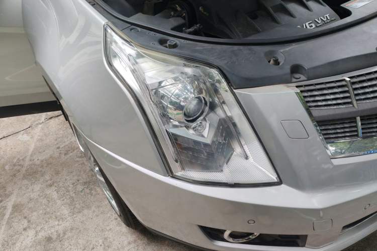 Used Cadillac SRX 2011 3.0L Flagship Edition