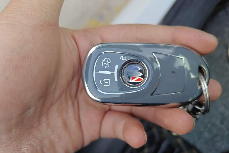 Used Buick GT 2021 Revised Version Flagship 1.5L Automatic Elite Edition Vehicle Key