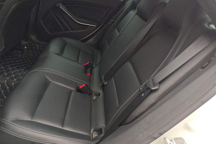 Used Mercedes-Benz CLA 2016 Facelifted CLA 200 Stylish Edition
