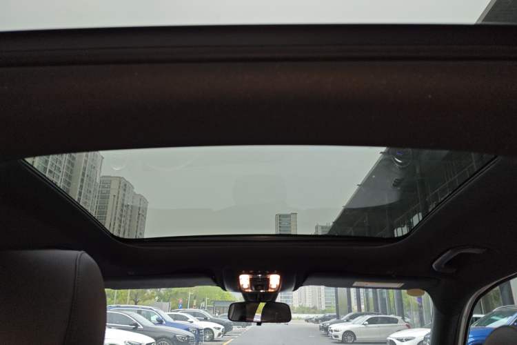 Used Mercedes-Benz GLB 2023 GLB 220 Fashion Model Headliner