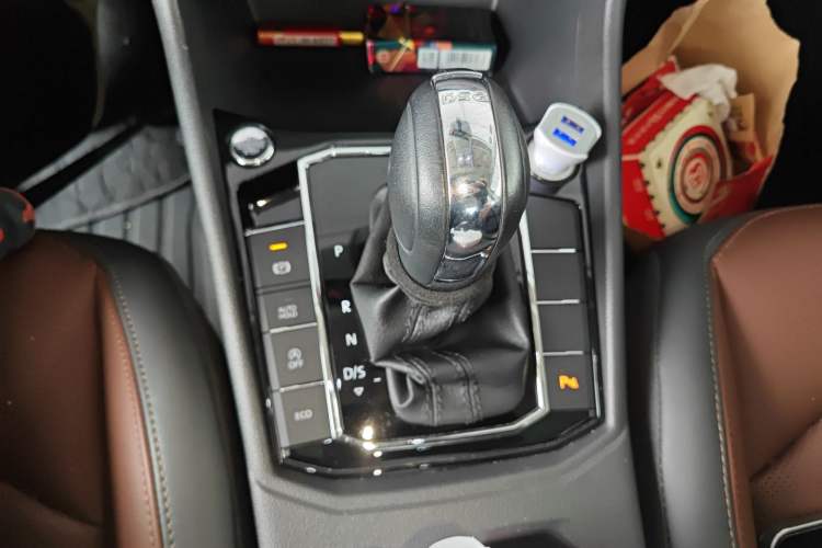 Used Volkswagen Lavida 2019 280TSI DSG Luxury Edition China VI Standard
