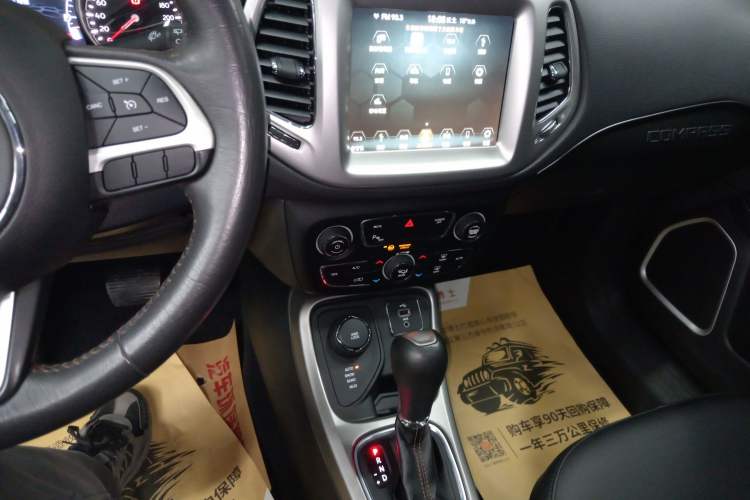 Used Jeep Compass 2019 200T Automatic Family Enjoyment Four-Wheel Drive - Connected Large Screen Version