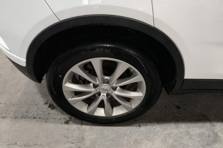 Used Geely Auto Emgrand GS 2018 Elegant Edition 1.8L Manual LingShang Model Right Rear Wheel Hub