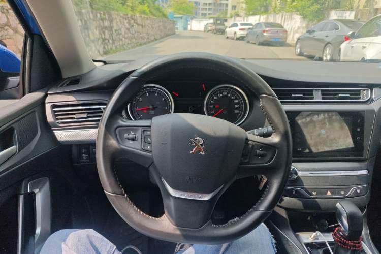 Used Peugeot 408 2020 360THP 10th Anniversary Premium Edition Steering Wheel