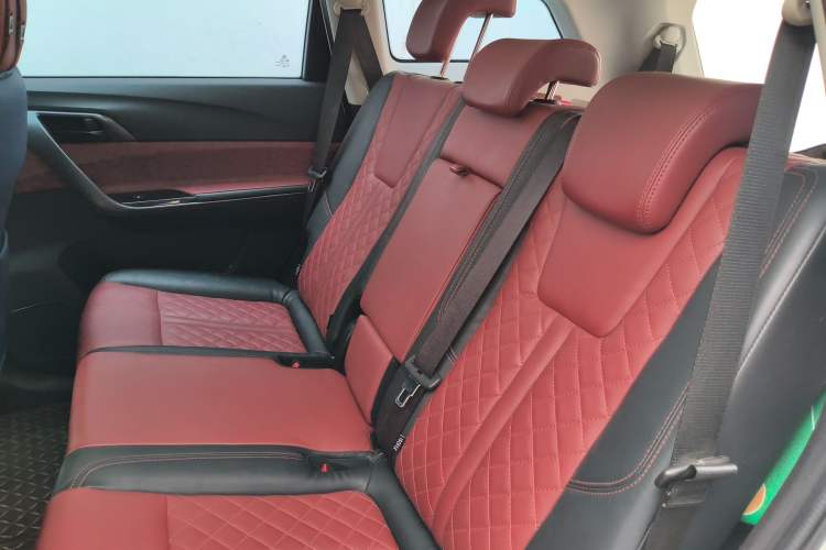 Used FORTHING T5L 2020 1.5T Automatic Luxury 7-Seater China VI Standard
