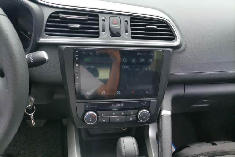 Used Renault Kadjar 2017 2.0L Two-Wheel Drive Fashion Edition