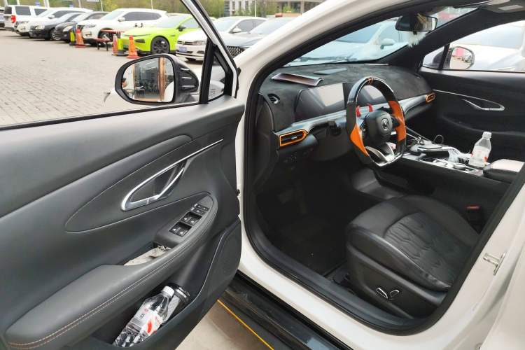 Used CHANGAN UNI-T 2022 1.5T Sport Edition Premium Version Driver Seat