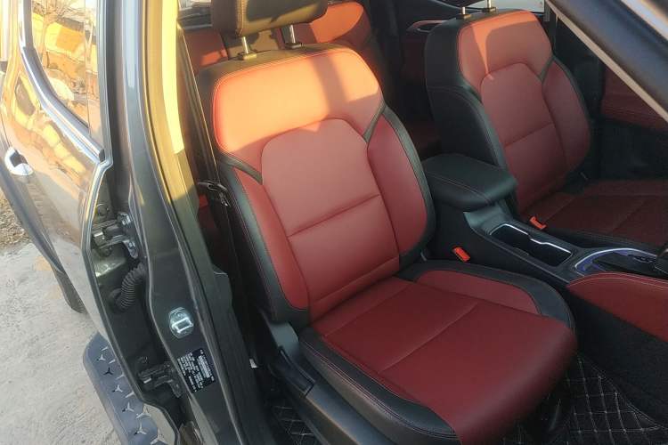 Used SAIC MAXUS T70 2022 2.0T Diesel Automatic 4x4 Australian-Version Long Bed
