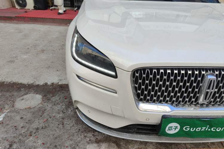 Used Lincoln Corsair 2022 2.0T Two-Wheel Drive Deluxe Edition