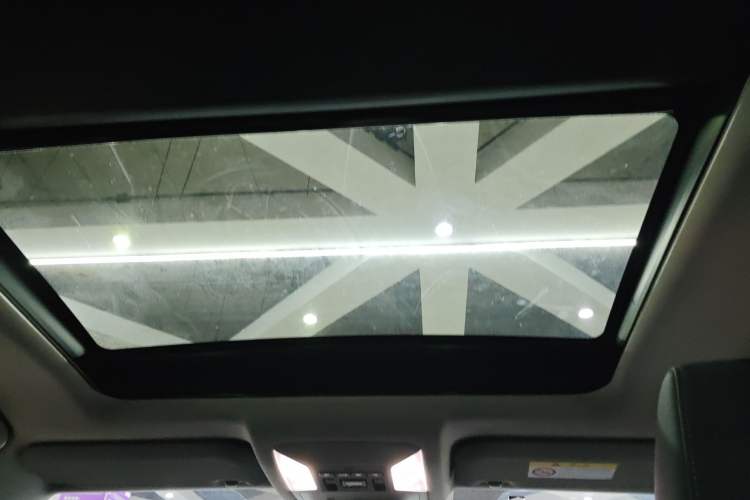 Used Toyota RAV4 2023 Dual-Engine 2.5L E-CVT Two-Wheel Drive Elite Plus Edition Headliner