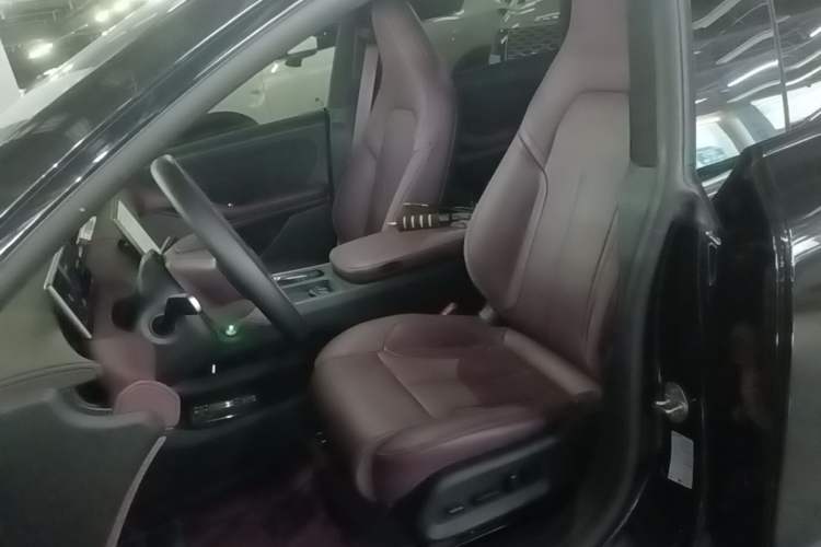 Used Nio ET5T 2024 75kWh Touring