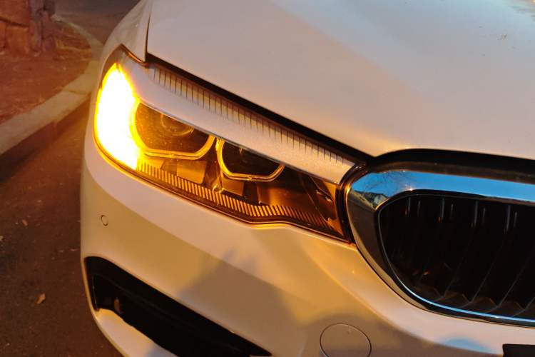 Used BMW 5 Series 2018 Facelifted 530Li xDrive M Sport Package